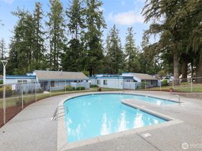 4308 NE Sunset Boulevard V5, Renton WA 98059