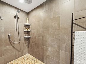 11202 204th Avenue NE, Redmond WA 98053
