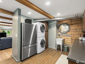 11202 204th Avenue NE, Redmond WA 98053