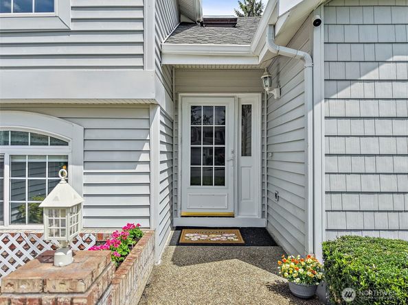 5518 Highland Drive SE, Auburn WA 98092
