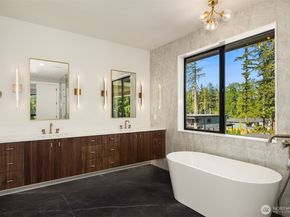 11309 113th Place NE, Kirkland WA 98033
