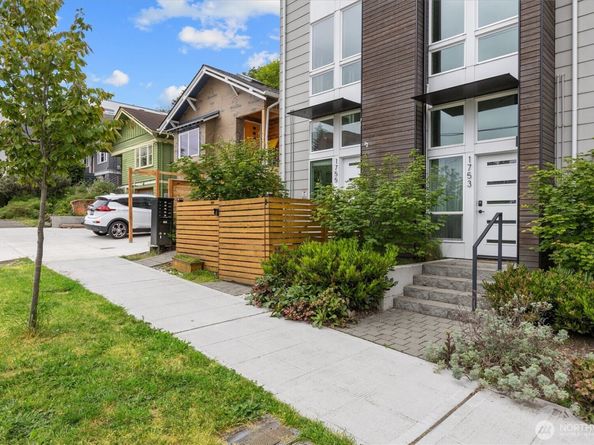 1755 17th Avenue S, Seattle WA 98144
