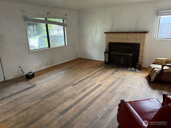 3511 SE 6th Street, Renton WA 98059