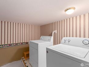 8844 18th Avenue SW, Seattle WA 98106
