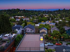 431 26th Avenue E, Seattle WA 98112