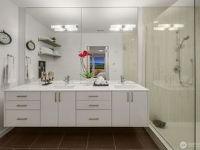 431 26th Avenue E, Seattle WA 98112