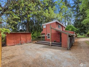 15749 Wallingford Avenue N, Shoreline WA 98133