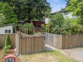 15749 Wallingford Avenue N, Shoreline WA 98133