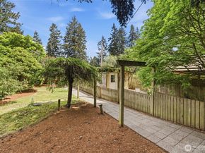 15749 Wallingford Avenue N, Shoreline WA 98133