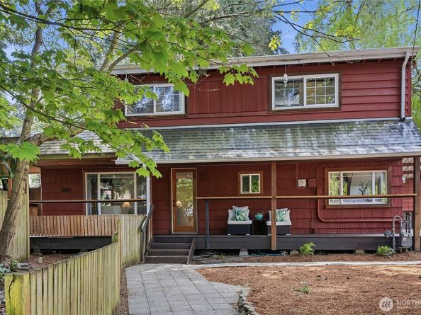 15749 Wallingford Avenue N, Shoreline WA 98133