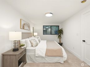 4705 119th Avenue SE, Bellevue WA 98006