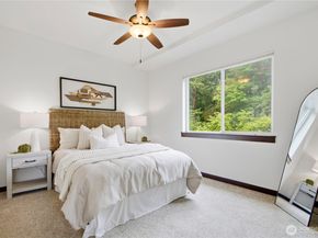 8400 169th Place NE 102, Redmond WA 98052