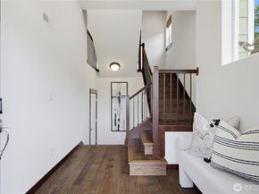 8400 169th Place NE 102, Redmond WA 98052