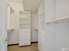 8400 169th Place NE 102, Redmond WA 98052