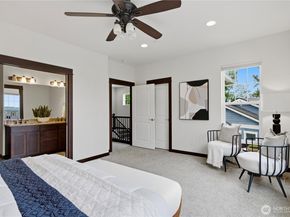 8400 169th Place NE 102, Redmond WA 98052