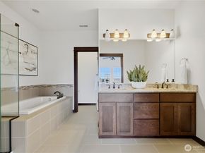 8400 169th Place NE 102, Redmond WA 98052