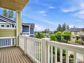 8400 169th Place NE 102, Redmond WA 98052