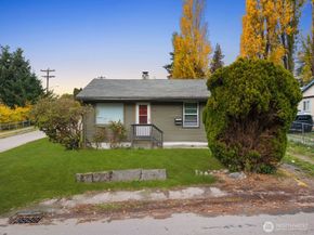 702 S Director Street, Seattle WA 98108