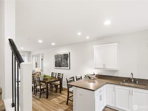 21317 48th Avenue W E6, Mountlake Terrace WA 98043