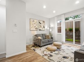 21317 48th Avenue W E6, Mountlake Terrace WA 98043