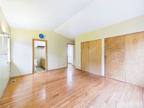 1108 S 207th Street, SeaTac WA 98198