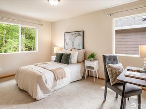 6008 NE 1st Circle, Renton WA 98059