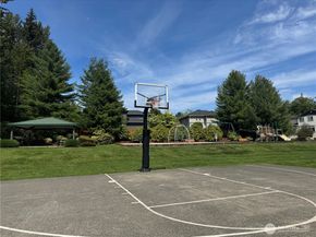 6008 NE 1st Circle, Renton WA 98059