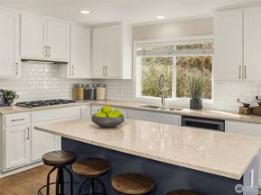 8537 NE 128th Street, Kirkland WA 98034