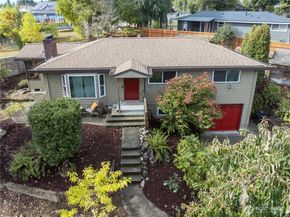 12011 SE 157th Place, Renton WA 98058