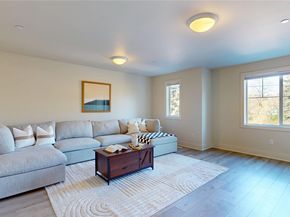 11760 42nd Avenue S, Tukwila WA 98168