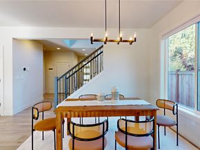 11760 42nd Avenue S, Tukwila WA 98168