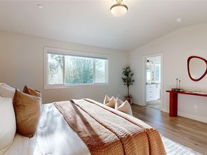 11760 42nd Avenue S, Tukwila WA 98168