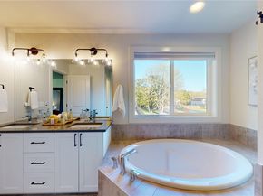 11760 42nd Avenue S, Tukwila WA 98168