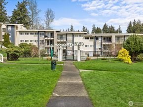 12631 NE 9th Place C205, Bellevue WA 98005