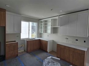 18000 C 10th Avenue NE, Shoreline WA 98155