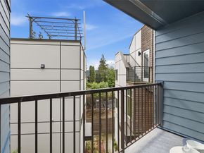 3045 20th Avenue W 303, Seattle WA 98199