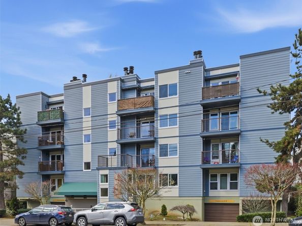 3045 20th Avenue W 303, Seattle WA 98199