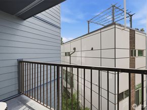 3045 20th Avenue W 303, Seattle WA 98199