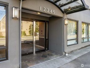12345 Roosevelt Way NE 305, Seattle WA 98125