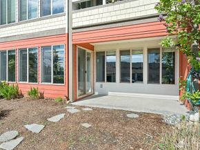 23407 Lakeview Drive G101, Mountlake Terrace WA 98043