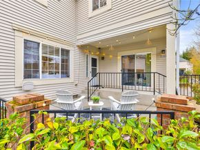 10909 Avondale Road NE P161, Redmond WA 98052