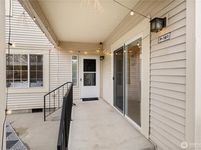 10909 Avondale Road NE P161, Redmond WA 98052