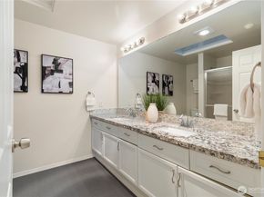 10909 Avondale Road NE P161, Redmond WA 98052