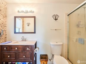 15028 245th Avenue SE, Issaquah WA 98027