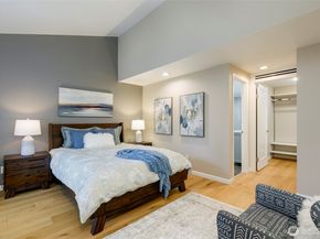 6001 60th Avenue NE, Seattle WA 98115