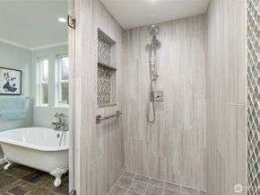 6001 60th Avenue NE, Seattle WA 98115