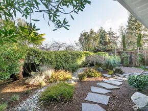 6001 60th Avenue NE, Seattle WA 98115