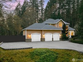 5107 218th Avenue NE, Redmond WA 98053
