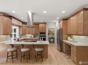 5107 218th Avenue NE, Redmond WA 98053