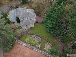 5107 218th Avenue NE, Redmond WA 98053